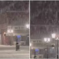 (Video) Sneg će vejati čitavu noć! Stigla nova najava RHMZ-a: Srbija će se zabeleti, preti i ledena kiša Pogledajte…