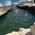 Šok za turiste na Tasosu: Kafa preko 5 evra, pivo do 9 evra! Evo koliko vam novca treba za jedan dan na plaži