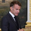 Makron: Obnovićemo i saniraćemo štetu koju su naneli požari