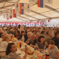 U Trsteniku dele vaučere, jednokratnu socijalnu pomoć, brašno, ulje, šećer... I to za podobne penzionere i ratne veterane
