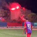 (VIDEO) Navijačima zabranjen ulazak na stadion? Nema problema!
