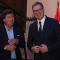 Taker Karlson, najpopularniji konzervativni novinar na svetu, posetio srpsku ambasadu u Mađarskoj i razgovarao sa Vučićem…