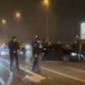 Razbijena vozila, policija odvodi osumnjičene: Filmska akcija zagrebačke policije (video)