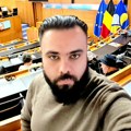 "Srbijo, izvini što sam pravio budalu od sebe": Naš poznati voditelj se izvinio celoj naciji zbog ponašanja u emisiji koju…