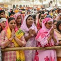 Najmanje 27 poginulih u stampedu tokom verskog skupa u Indiji