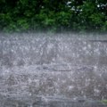 Snažno nevreme se sručilo na ovaj deo Evrope: Upaljeni meteoalarmi, škole zatvorene, a saobraćaj obustavljen...