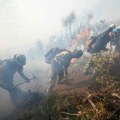 U fotografijama: Dramatične scene požara koji guta delove Los Anđelesa