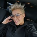 "Htela sam dete više od svega..." Pevačica priznala da je želela da se ostvari kao majka, a onda se razvela