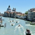 Turisti odoleli paprenim taksama u Veneciji: Ne žale novaca zarad užitka i provoda