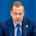 Medvedev: Tramp preti Rusiji "po stoti put"