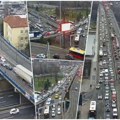 Brankov pun, duga kolona i na Gazeli ka gradu: Gužve i na Autokomandi, ali zastoja nema, sve teče! GSP ide normalno (foto)