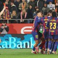 Trese se Španija! Barselona brutalno opljačkana: Gde je VAR, šta radi ovaj sudija?