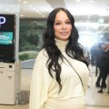 Trudna Edita zablistala na Nućijevoj promociji! Pevačica pred porođaj u javnosti - evo kako izgleda (foto)