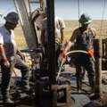 ОПЕЦ+ разматра повећање производње у јулу за 188.000 барела дневно