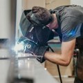 Инфлуенсери вратили у моду занате