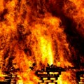 Veliki požar u Puli, građani prijavljuju eksplozije