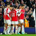 Premijer liga: Arsenal siguran protiv Barnlija, Junajted minimalcem savalado Luton, Geje doneo trijumf Evertonu