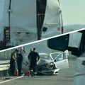 Užas na auto-putu Miloš Veliki, strašan sudar, jeziva slika: delovi rasuti svuda unaokolo (foto)