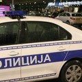 Priveden zbog prekršaja u saobraćaju pa napravio haos Policajcu koji ga je sprovodio do ćelije pretio ubistvom?