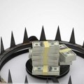 Izveštaj Kreditnog biroa UBS Dug bankama bio je 8,1 odsto veći nego pre godinu dana. Najveća docnja kod preduzetnika, pa kod…