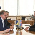 Ministar Zukorlić sa premijerom Nikšićem o kulturnim i infrastrukturnim vezama Sarajeva i Sandžaka