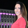 Linija posle porođaja čista perfekcija: Katarina Živković stigla na žurku "Elite 8": Sija u vatreno crvenoj haljini