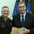 Вучић добио признање за унапређење сарадње кроз Програм партнерства Србије и Охаја