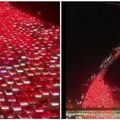 (Video) E, ovo je haos u saobraćaju 120.000 vozila u 36 traka pogledajte snimak dronom Nepregledne kolone, Kinezi „zatočeni“ u…