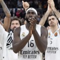 Košarkaši Reala pobedili na gostovanju u Barseloni