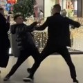 Napadnut Vujadin Savić. Fizički obračun u tržnom centru u Beogradu! (video)
