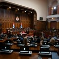 Srbija centar: Sednica o poverenju vladi nije čin demokratske odgovornosti već zakonska obaveza