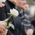 Tuga u Apatinu, sahranjen putar poginuo u nesreći: "U petak je trebalo da se vrati sa terena, jedva je čekao"