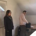 Profesorka Jovine gimnazije, Marija Vasić, konačno stala pred svoje đake, direktor upao na čas: „Ometao me i vređao“