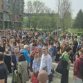 Održan javni čas o slobodi govora ispred Filozofskog fakulteta u Novom Sadu: „Privremeno smo slobodni, nadamo se da je…