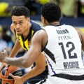 Uživo: Fenerbahče – Partizan 25:19 druga četvrtina, domaćin sipa trojke (video)