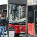 Jezive slike sudara dva autobusa na Novom Beogradu: Povređeno najmanje pet osoba