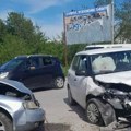 Na jednoj od najrizičnijih deonica u Čačku došlo do čeonog sudara: Pričinjena veća materijalna šteta