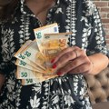Gde se najviše zarađuje u EU, a gde plata najviše vredi? Evo koje zemlje nude najviše zarade