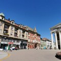 BLOG UŽIVO Žandarmerija ponovo stigla u Zemun, ubeđuju građane da se sklone sa blokade: Oni pevaju „Ružo rumena“ i zovu u pomoć…