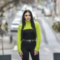 „Dečku sam rekla da sam saznala da me vara, a on me pita – je l’ ti više veruješ meni ili svojim očima?“