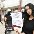 Studenti i građani ispred Novosadskog sajma: Ispit Pravnog fakulteta uz privatno obezbeđenje