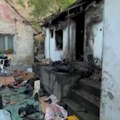 Jutro nakon požara u Zemunu: Gorele dve porodične kuće, morala da interveniše i Hitna pomoć (foto)