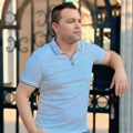 Naš pevač (43) se hvalio na sva usta da ima tri kuće, sad isplivala istina: "Deca su mi u Evropi, sve svoje sam obezbedio"