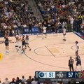 Nemoguća trojka Nikole Jokića: Sa devet metara preko najdužih ruku NBA lige, ovo je ludilo