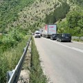 Strašna nesreća na Ibarskoj magistrali, povređena deca: Pojavio se i jeziv snimak sa lica mesta (video)