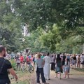 Predložen pritvor za osumnjičene za napad na dečake u parku kod Medicinske škole