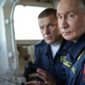 Putin se pojavio u uniformi Ratne mornarice: Šta stoji iza poteza koji je privukao pažnju Zapada