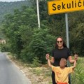 "Ništa lepše od rodnog kraja" Pevačica odvela sina na dedovinu, pa pokazala rodno selo: Ovako uživa na moru