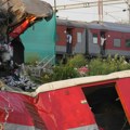 U sudaru dva voza u Indiji poginulo 10, povređeno oko 25 osoba