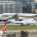 Pedeset putnika povređeno kada je avion na letu iz Sidneja počeo naglo da propada